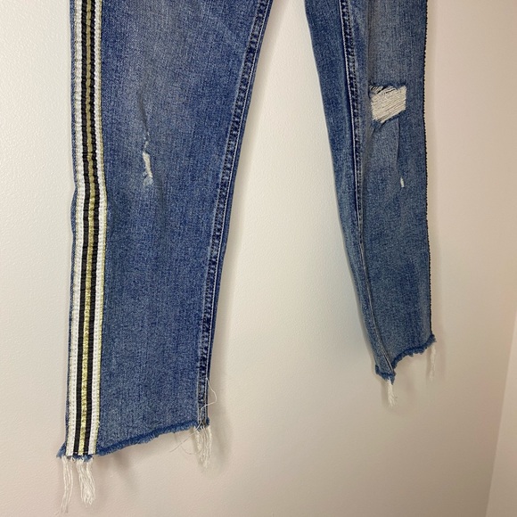 Dynamite cropped flared jeans with side detailing - Picture 3 of 5